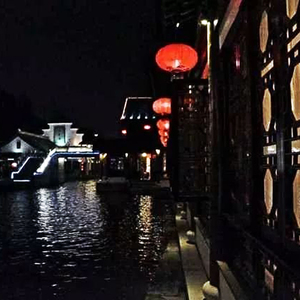 农村乱伦美女做爱
